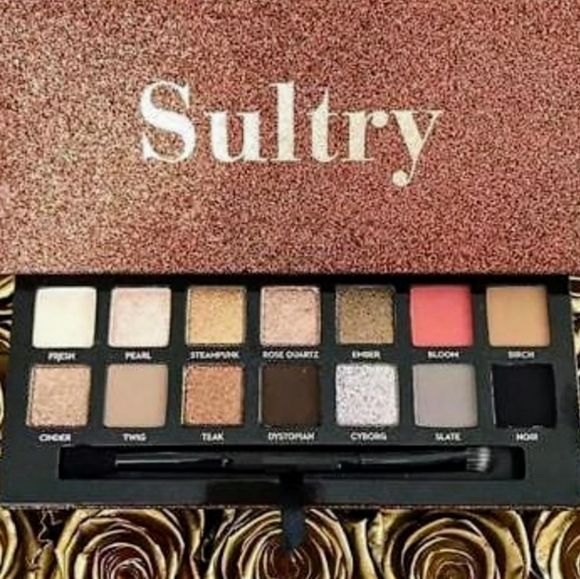 ❤Anastasia Beverly Hills Sultry Palette